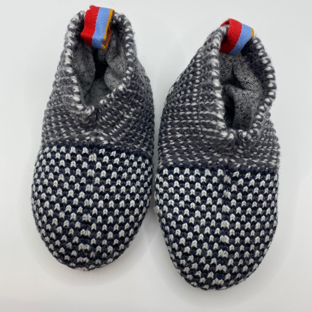 Bombas Lined Gripper Slipper Kids 5-7 Gray White Knit Cozy Gorpcore Loungewear